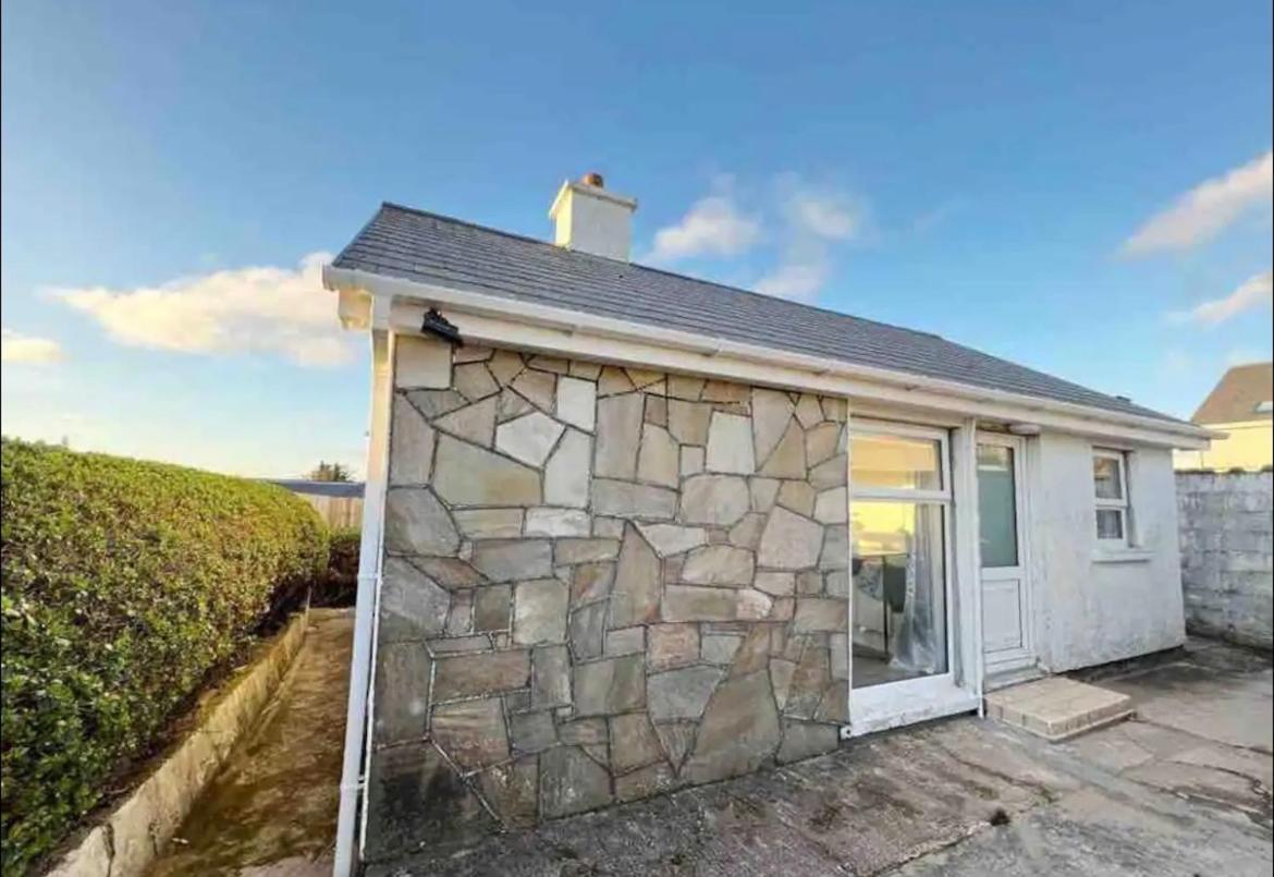 The Chalet Dungloe Exterior photo